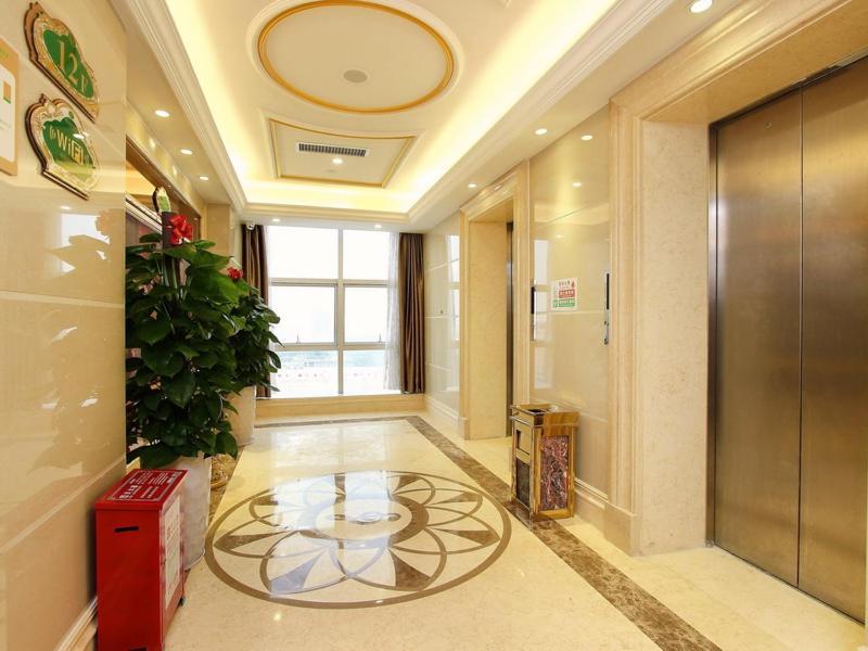 Vienna Classic Hotel Shenzhen Bantian Wuhe Avenue Buitenkant foto