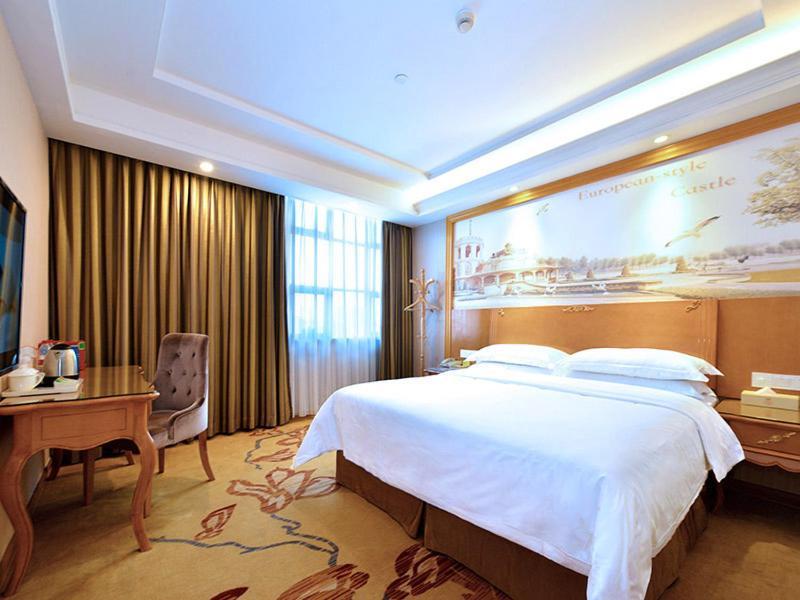 Vienna Classic Hotel Shenzhen Bantian Wuhe Avenue Buitenkant foto