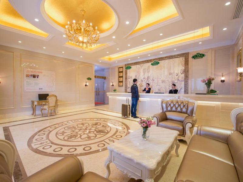Vienna Classic Hotel Shenzhen Bantian Wuhe Avenue Buitenkant foto