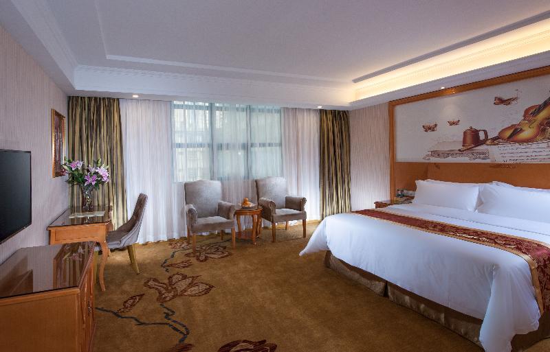Vienna Classic Hotel Shenzhen Bantian Wuhe Avenue Buitenkant foto